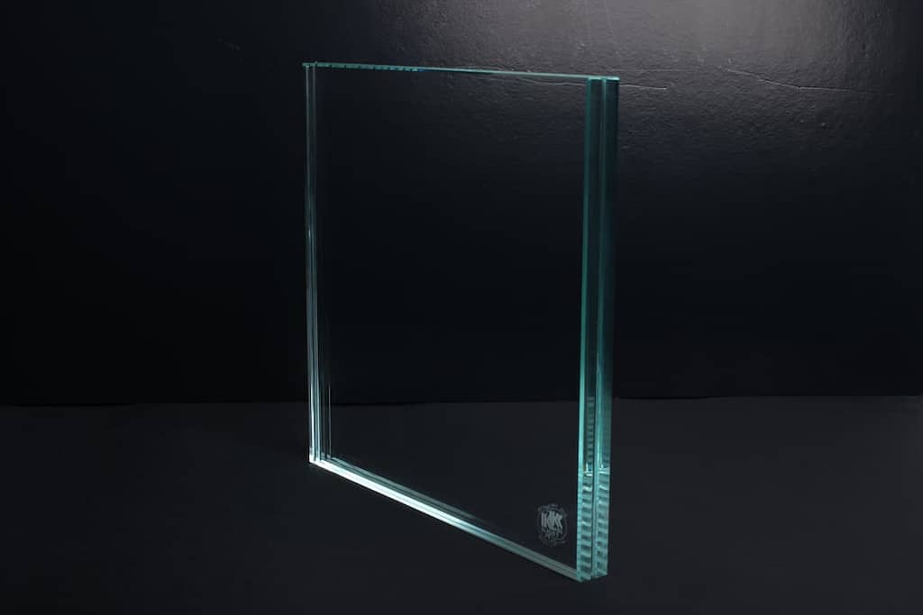 Laminated glass is made up of one, two, or more layers of joined glass placed between layers of polyvinyl butyral (PVB), which are then heated and pressed together.